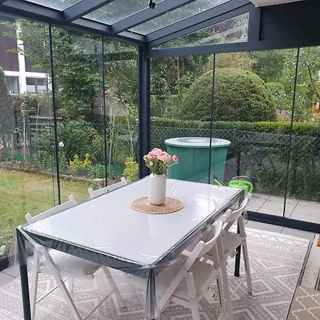 80m2 Ruhige 3 Duplexwohnung Mit Zwei Baeder Und Schoenem Garten *